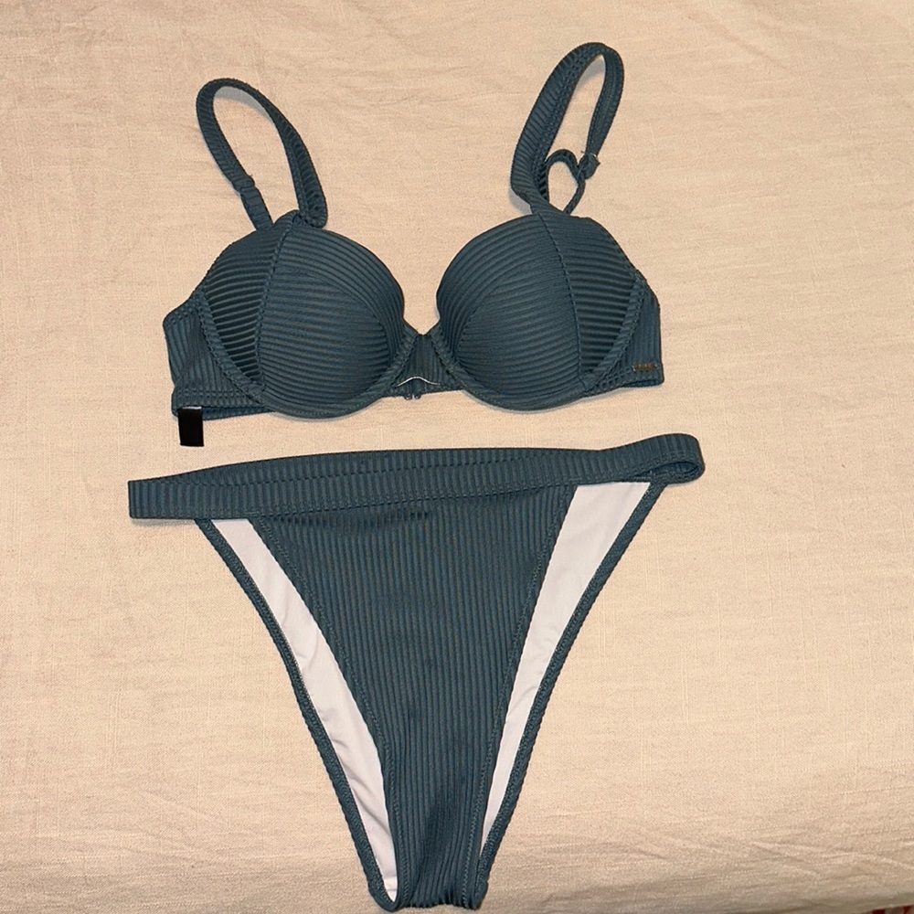 never used swimsuit 🩱
